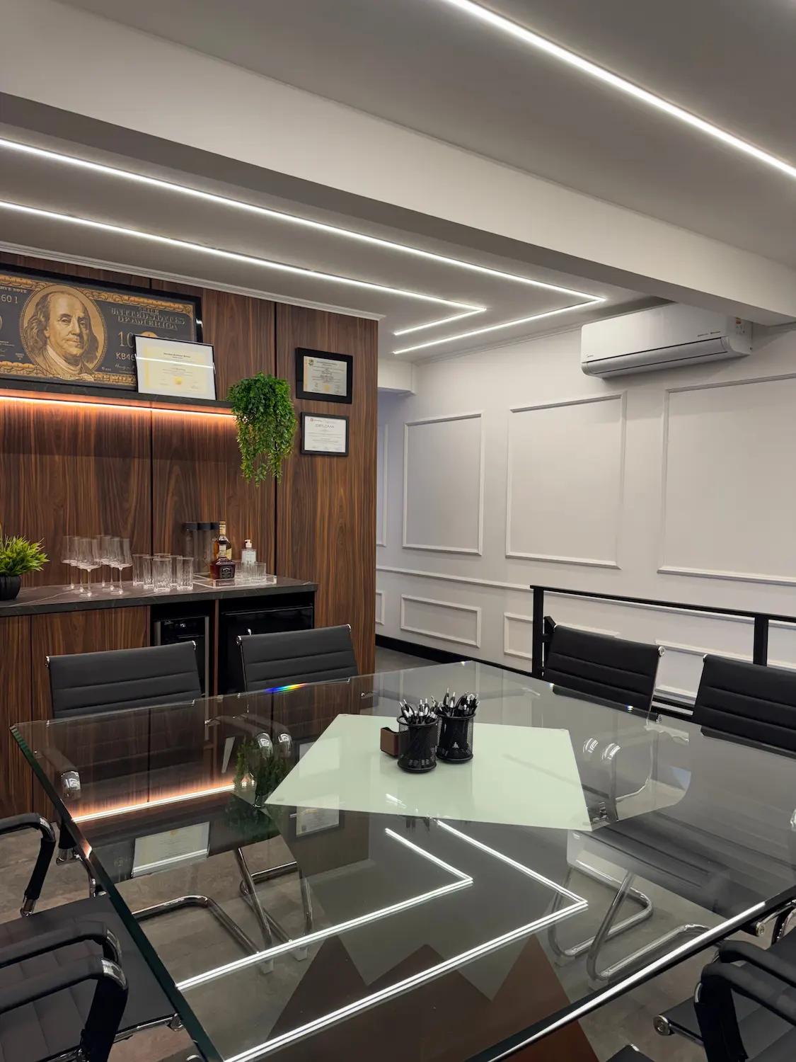 Decoração e organização do escritório Moreira Braga Advogados — foto 4